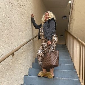 Meet your Posher, Monique